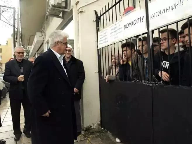 Μετα την εκχώρηση της Μακεδονίας ο ΣΥΡΙΖΑ πάει να πουλήσει και την Θράκη προωθώντας τη συνδιοίκηση!